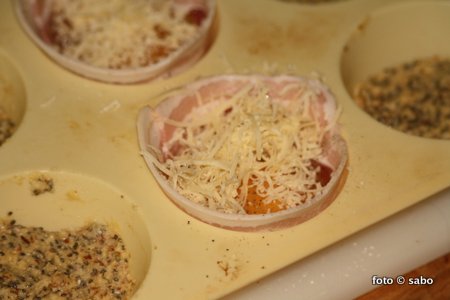 Eier-Bacon-Frühstücks-Muffins (Low Carb)
