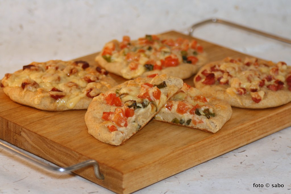 Kartoffelfaser-Pizzabrötchen (Low Carb)