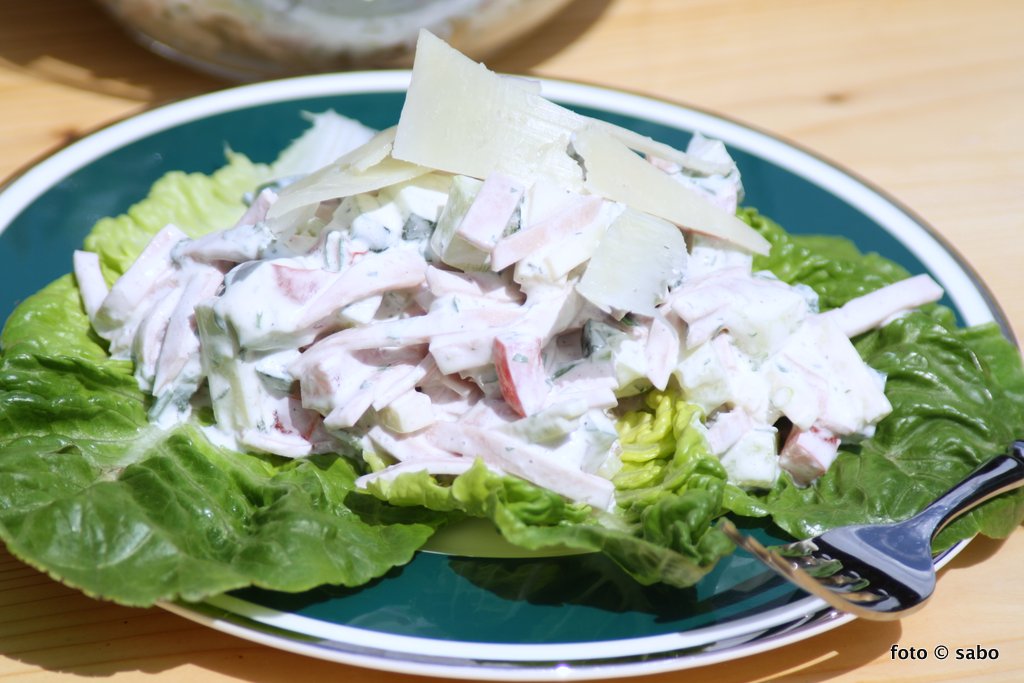 Wurst-Käse-Salat (Low Carb / Keto)